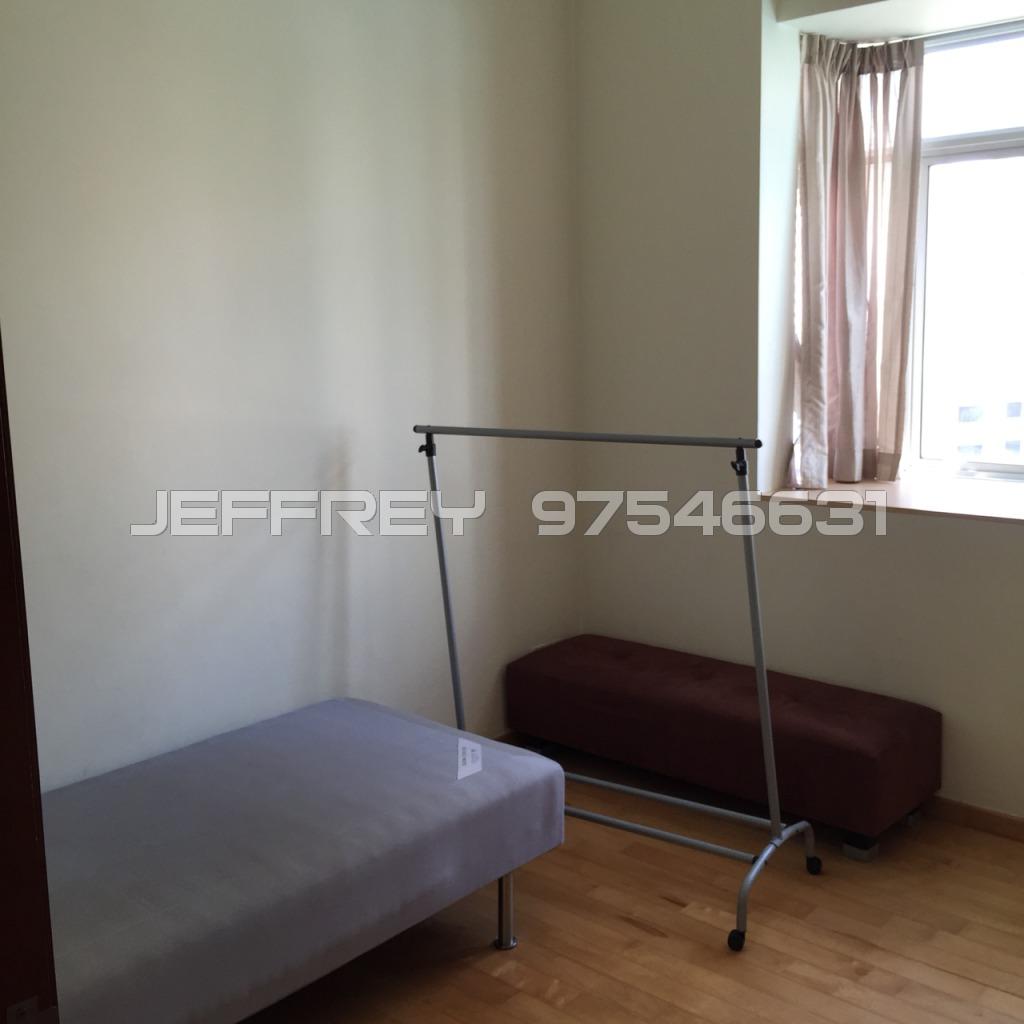 Grosvenor View (D14), Condominium #105994902